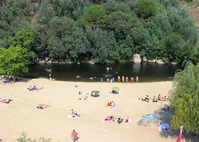 בית חווה Beira Dao -